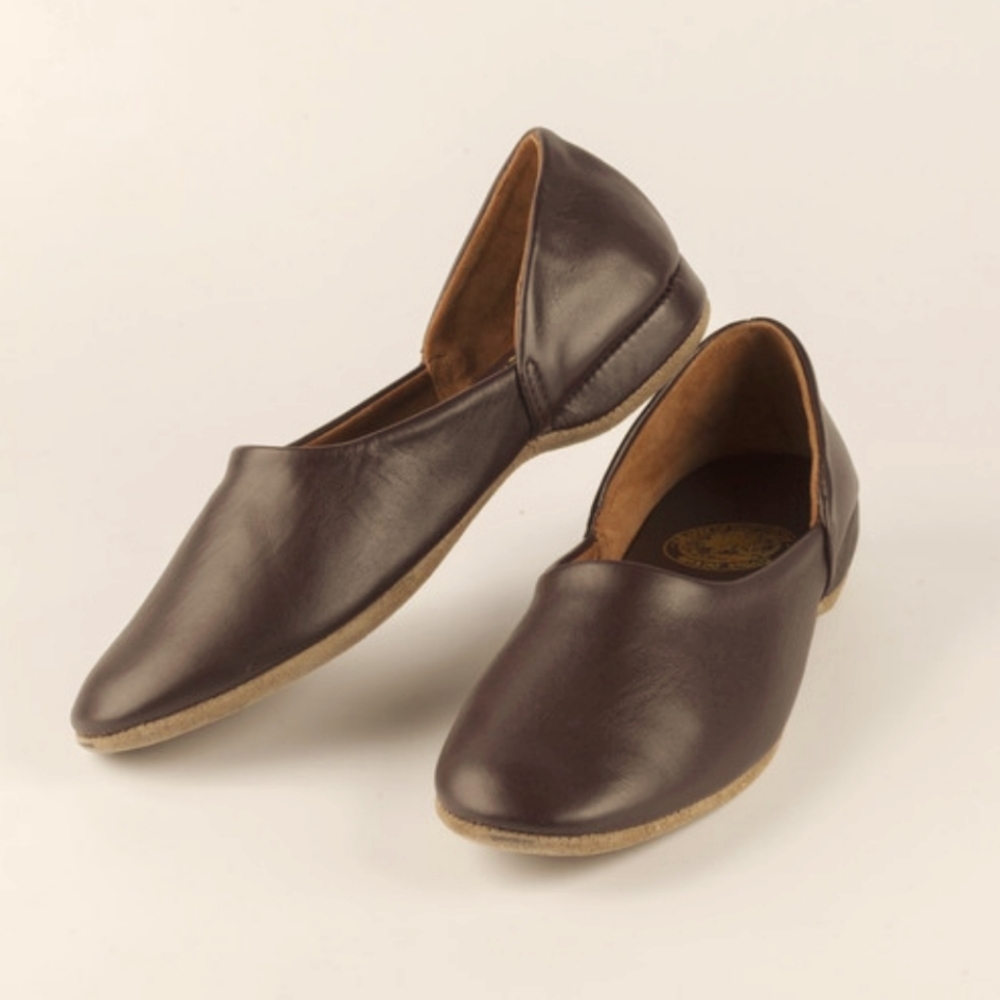 Peal&Co for Brooks Brothers, size 10 men's nappa leather slippers. Color brown